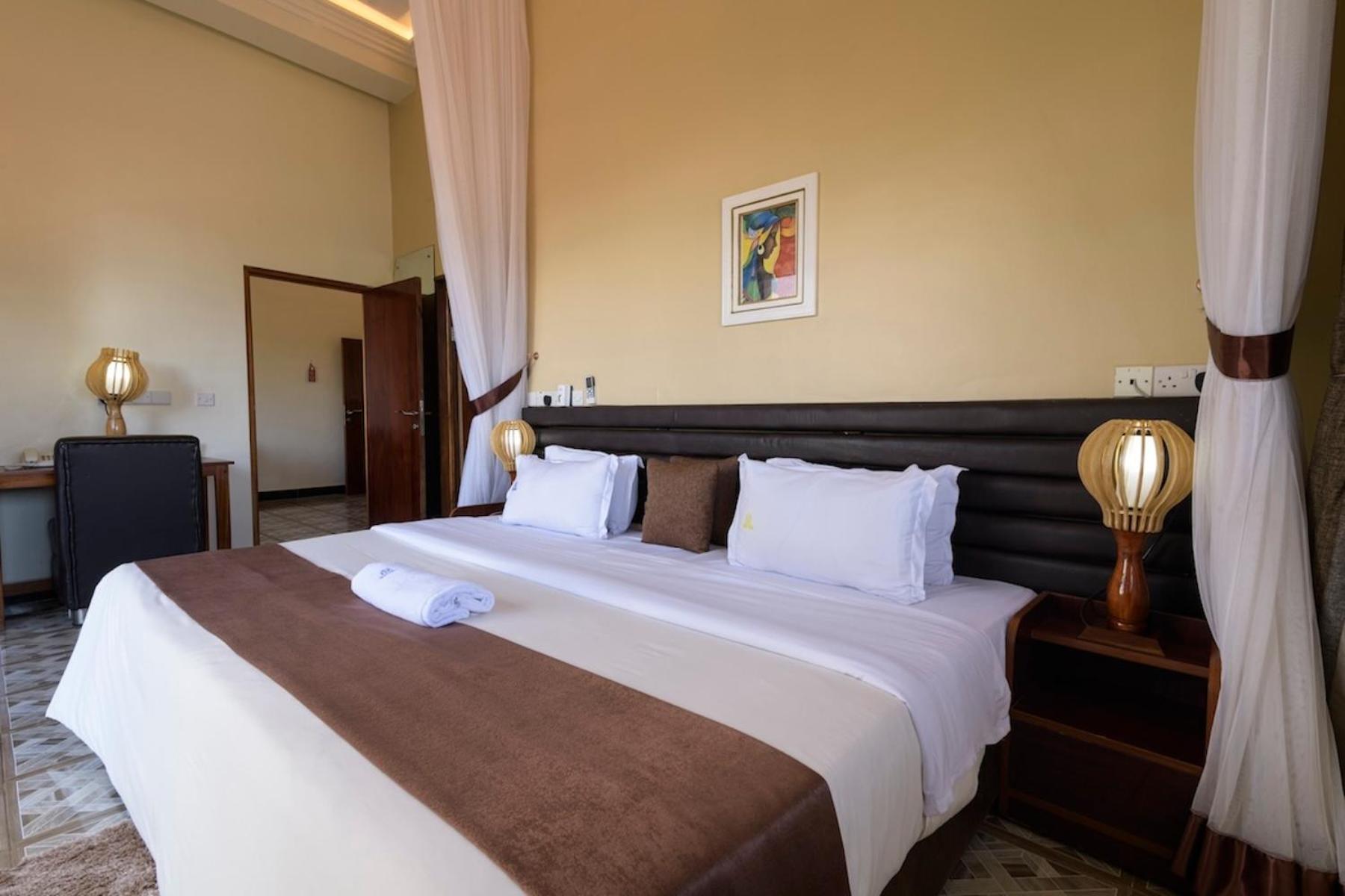 Hoima Buffalo Hotel & Business Hub Ltd Eksteriør billede