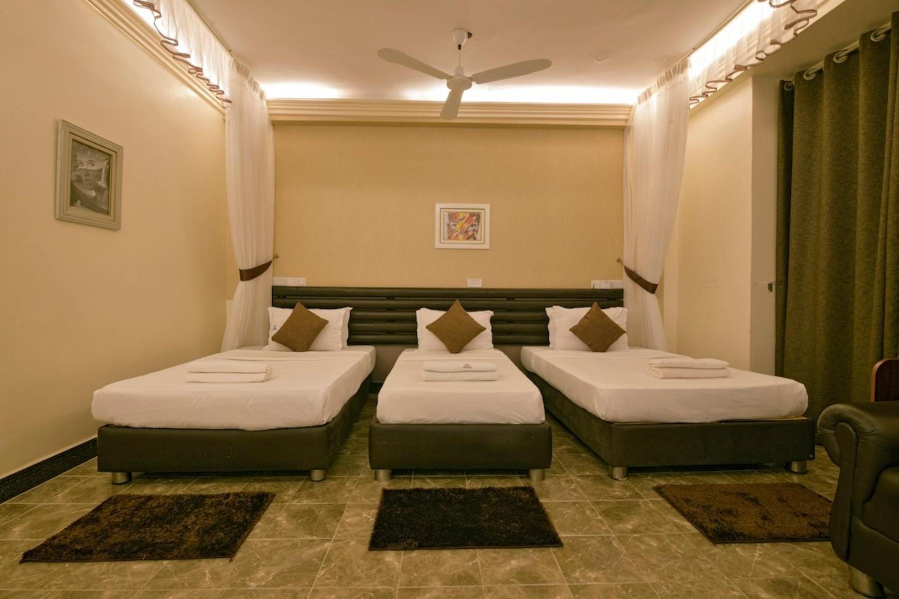 Hoima Buffalo Hotel & Business Hub Ltd Eksteriør billede