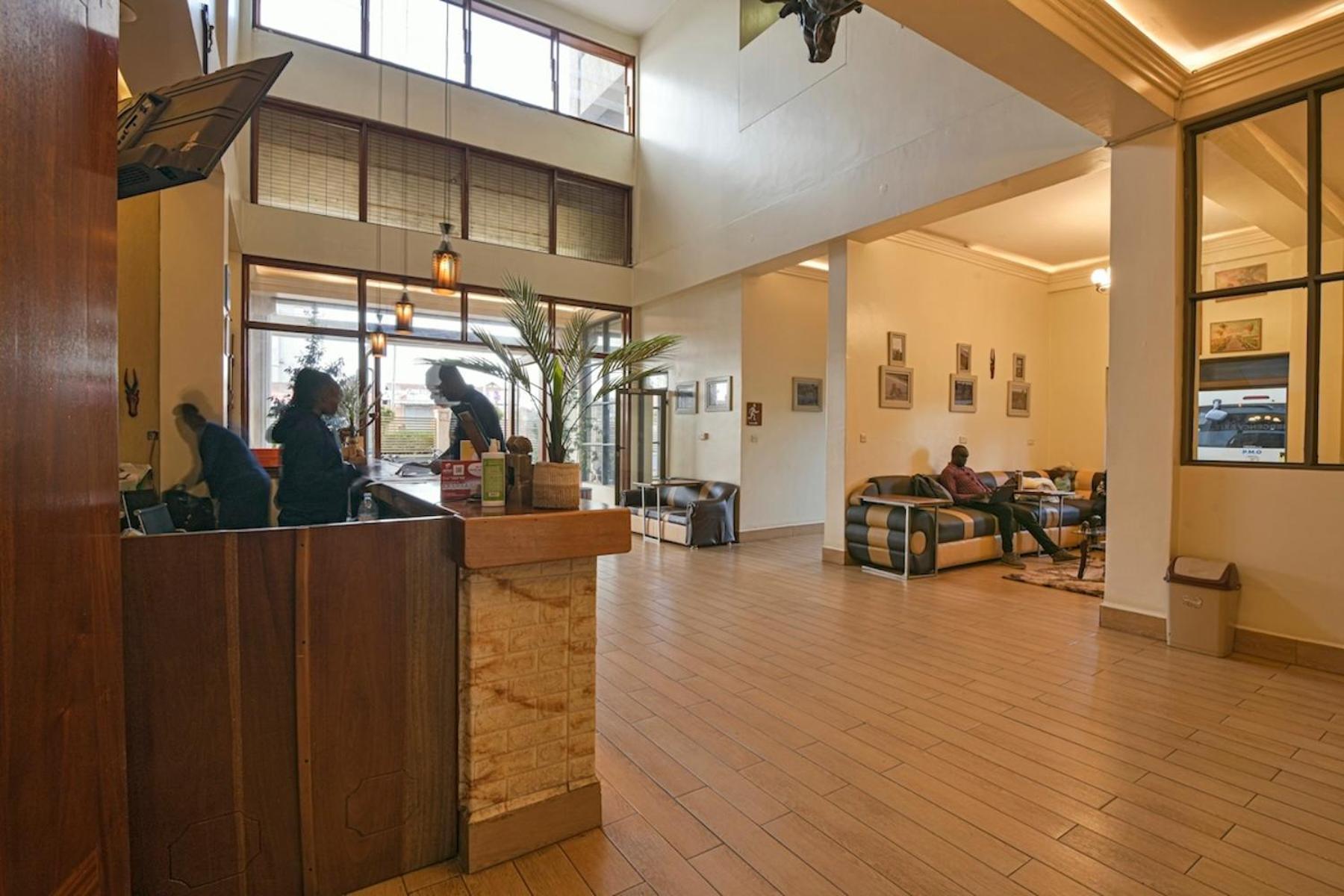 Hoima Buffalo Hotel & Business Hub Ltd Eksteriør billede